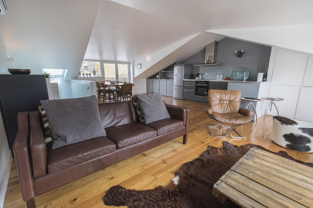 Lovelystay Rooftop Duplex In Sao Bento Apartment Lissabon