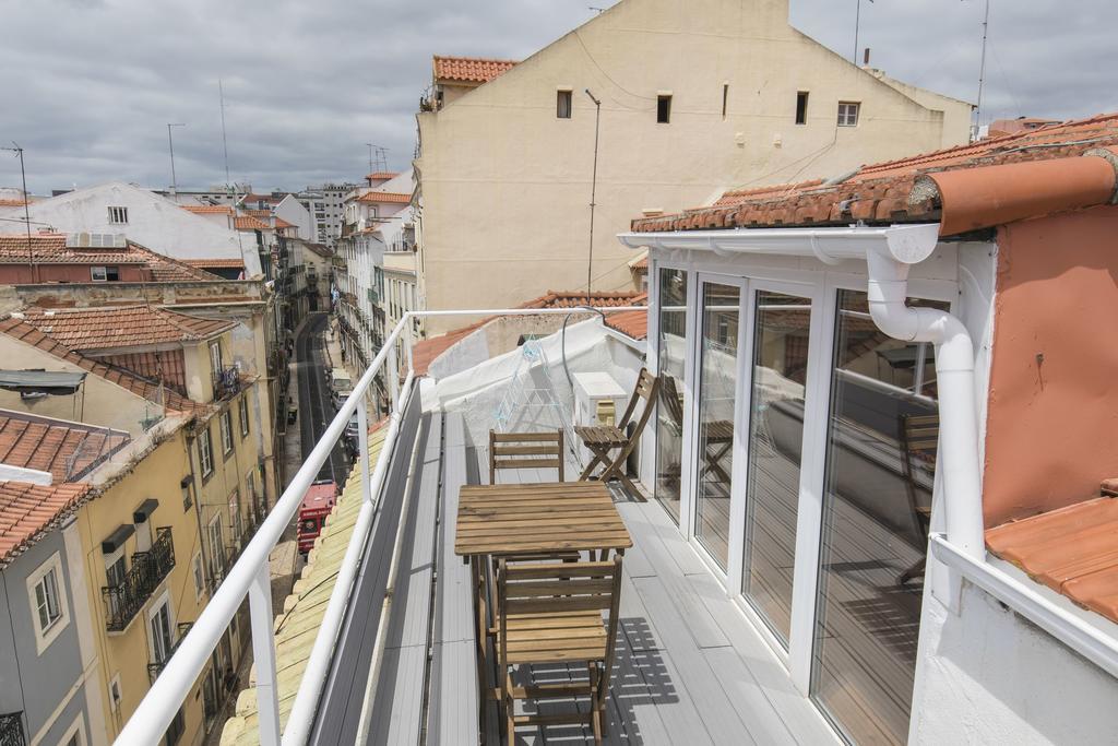 Lovelystay Rooftop Duplex In Sao Bento Lissabon