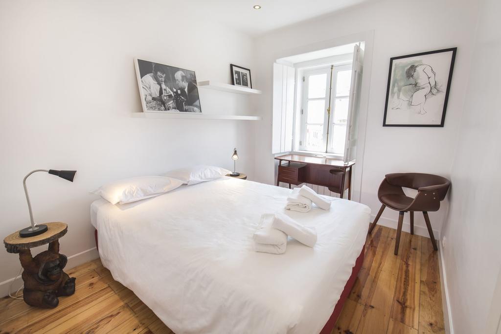 Apartment Lovelystay Rooftop Duplex In Sao Bento Lissabon