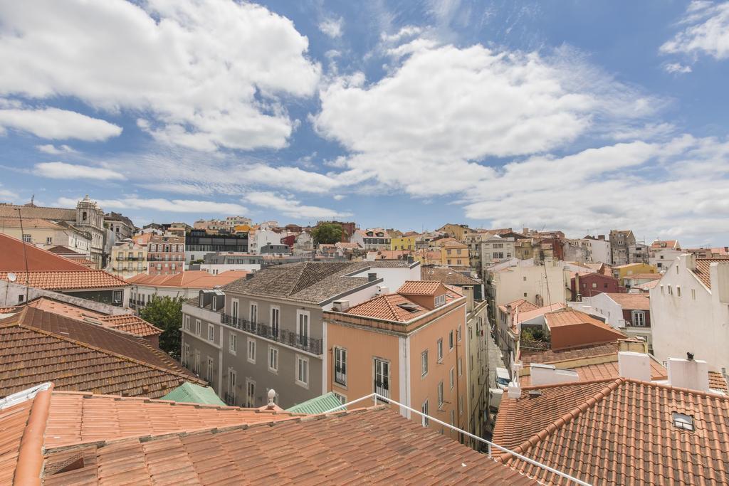 Lovelystay Rooftop Duplex In Sao Bento * Lissabon