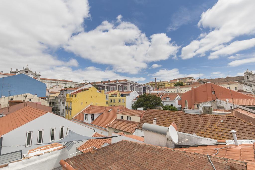 Apartment Lovelystay Rooftop Duplex In Sao Bento Lissabon